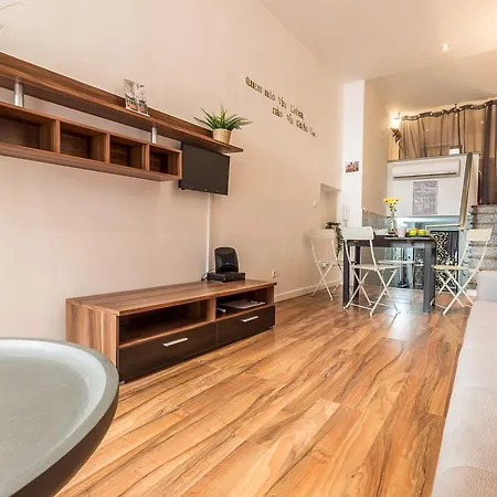 Clublord - Gorgeous Flat Lisbon's Historic Center Apartment